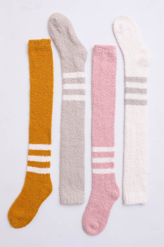 Leto Accessories Knee-High Boucle Socks