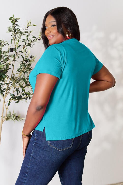 ClaudiaG Apparel Essential Round Neck Top