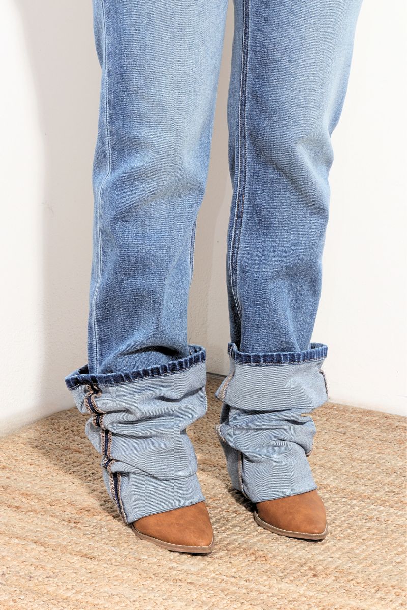 Artemis Vintage |ECO Friendly Seraphina Cuff Detailing Straight Leg Jeans