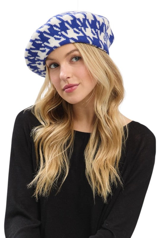 Houndstooth Pattern Soft Knit Beret Hat
