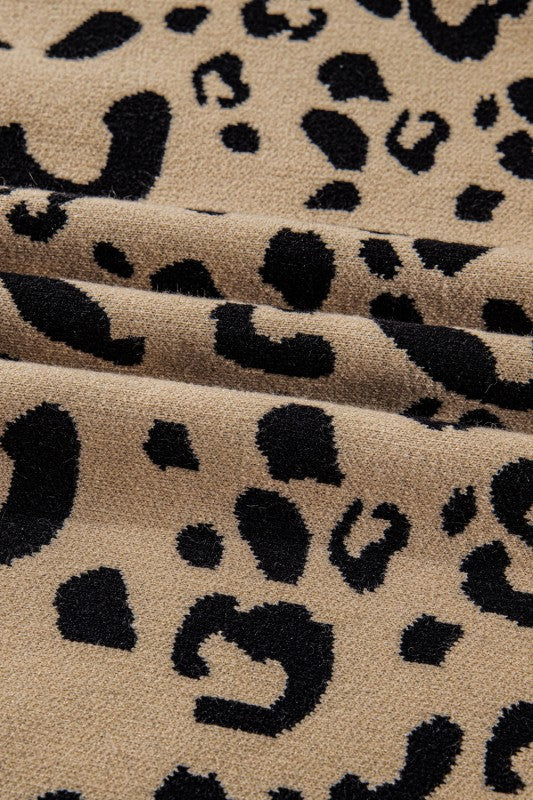Plus Size Leopard Knit Lacy Trim Sweater