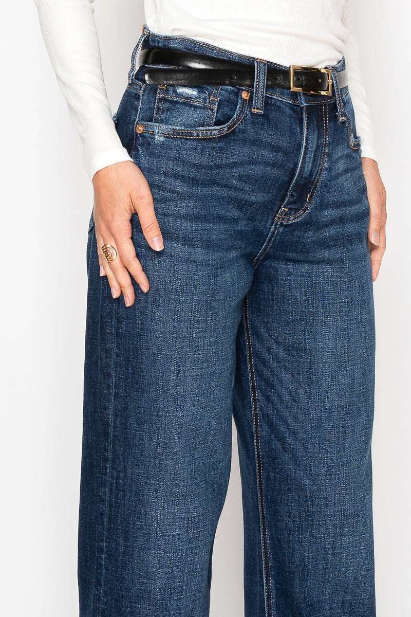 Artemis Vintage | Relaxed High Rise Ankle Straight Jeans