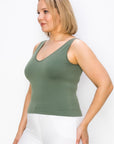 Yelete Reversible V-Neck & Scoop Neck Seamless Tank