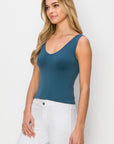 Yelete Reversible V-Neck & Scoop Neck Seamless Tank