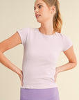 Yelete Seamless Crew Neck Short Sleeve Top