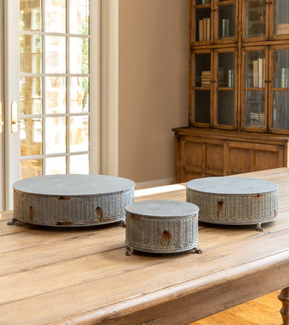 Park Hill | Vintage-Style Round Tinwork Display Platforms, Set of 3