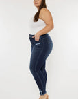 baf06526-a90e-4dd0-a63f-f07d641c2842-Max