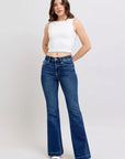 bb0a993d-f215-4dfa-85e2-e75eec27bee2-Max