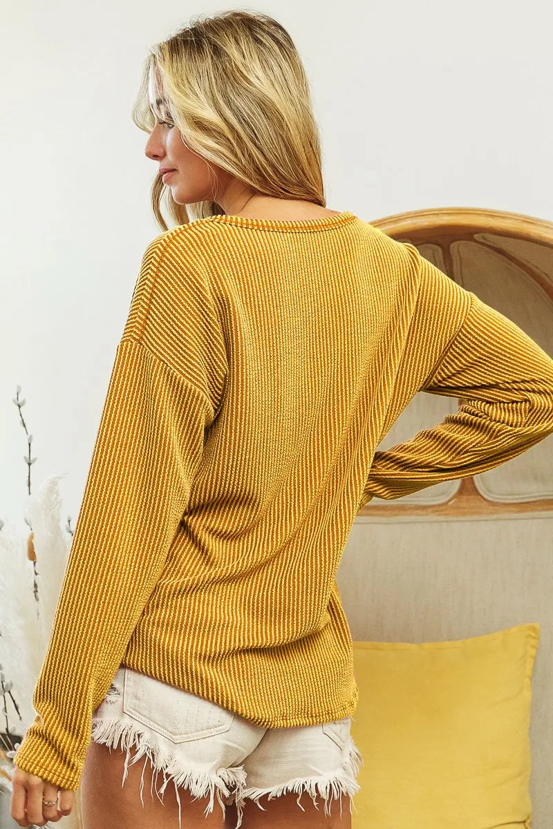 BiBi Wavy Two Tone Rib Notch Neck Patch Pocket Top