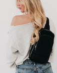 L'uomo Unisex Crossbody Bag