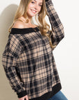 e Luna PLUS Plaid Off Shoulder Top