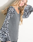 e Luna PLUS Solid Cheetah Mixed Blouse