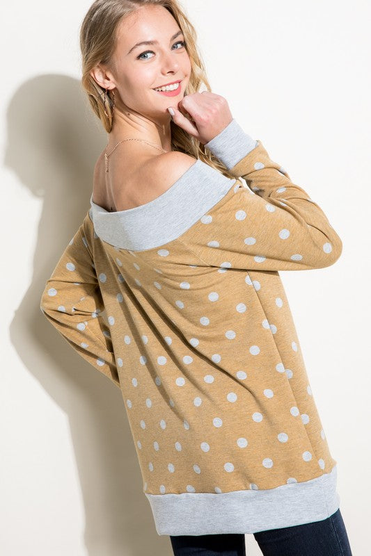 e Luna PLUS Polka Dot Off Shoulder Top