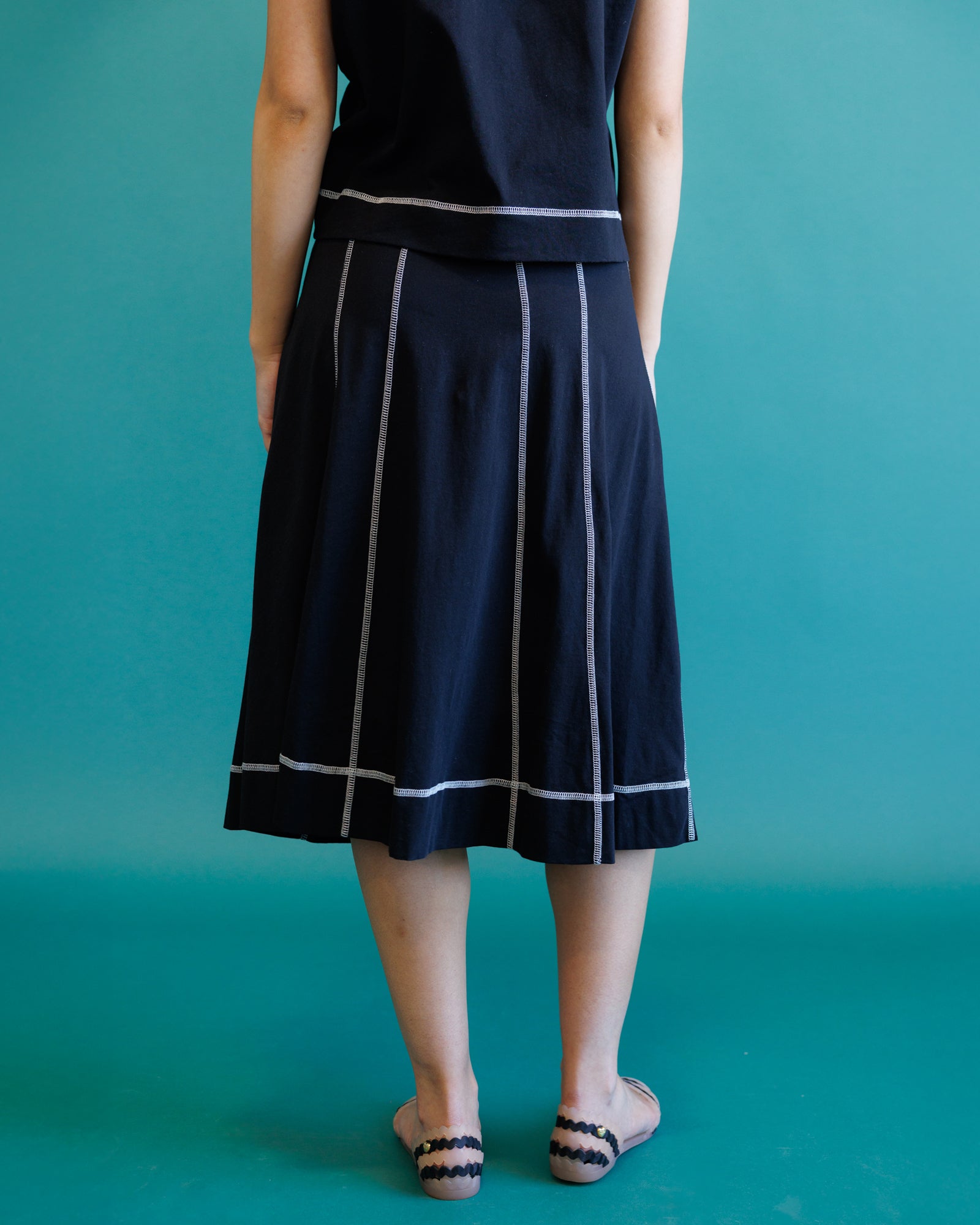 Major Score Black Contrast-Stitch Midi Skirt