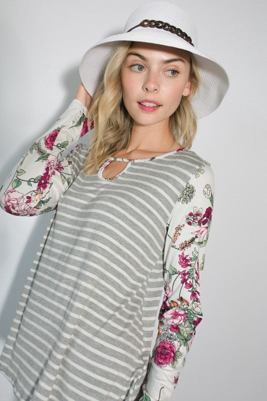 e Luna Striped Floral Mixed Key Hole Tunic Top