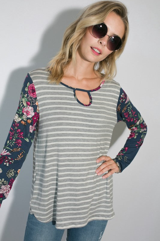 e Luna Striped Floral Mixed Key Hole Tunic Top