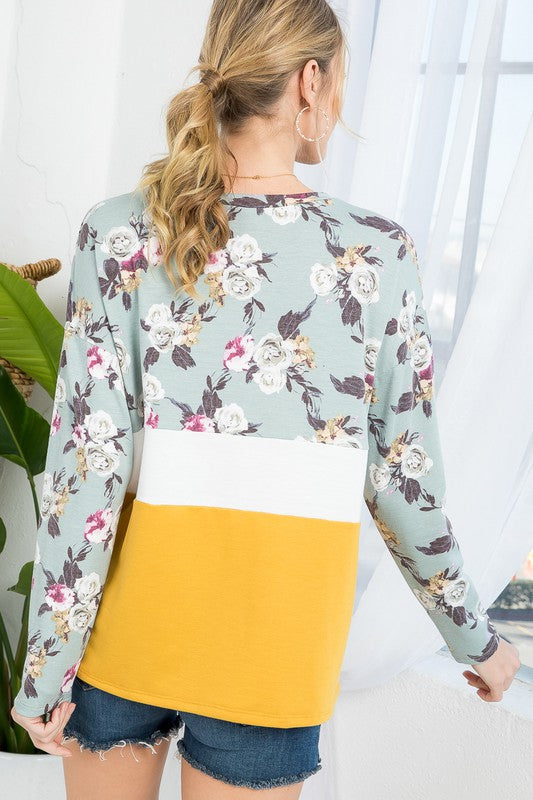 e Luna PLUS Floral Mixed Colorblock Top