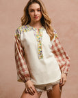 BiBi Floral Notched Plaid Balloon Sleeve Top