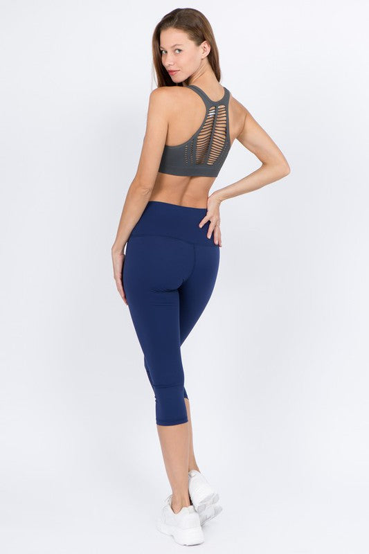 Yelete Buttery Soft Capri Activewear Leggings