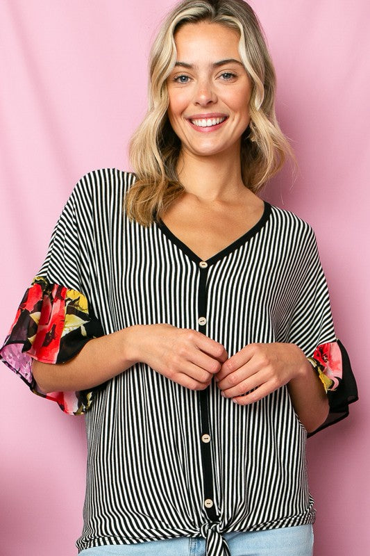 e Luna PLUS Striped Floral Mixed Ruffle Top