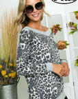 e Luna Terry Solid Cheetah Mix V-Neck Top PLUS