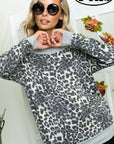 e Luna Terry Solid Cheetah Mix V-Neck Top PLUS