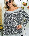 e Luna Terry Solid Cheetah Mix V-Neck Top PLUS