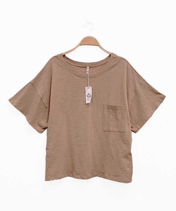 Fabina Pocket Oversized Crop Tee