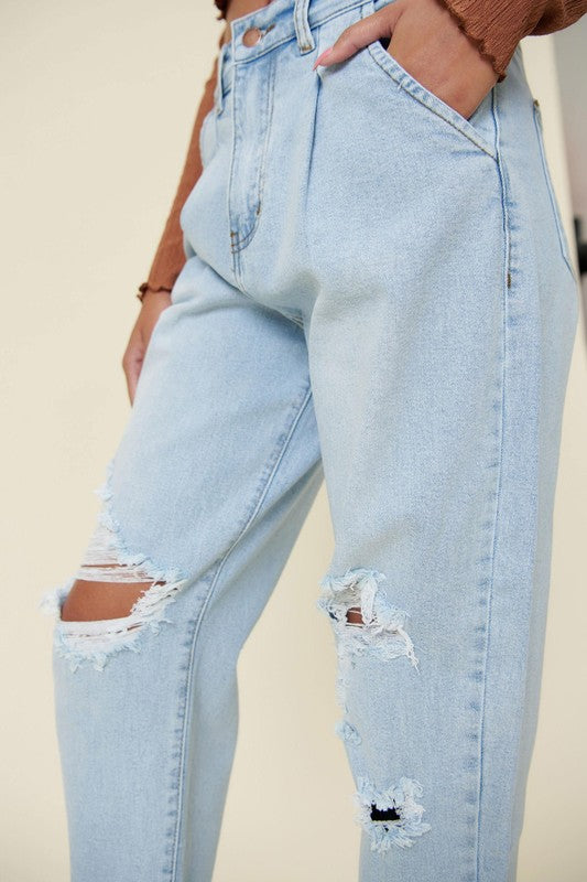 Vibrant M.i.U Distressed Slouchy Jeans