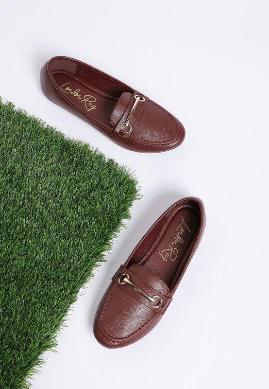 Oliot Horsebit Detail Flat Loafers
