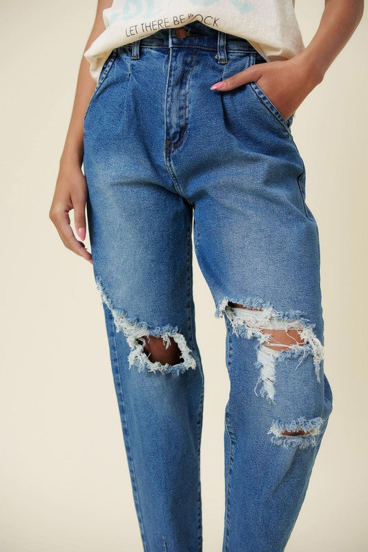 Vibrant M.i.U Distressed Slouchy Jean