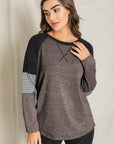 PLUS V-Stich Color Block Tunic