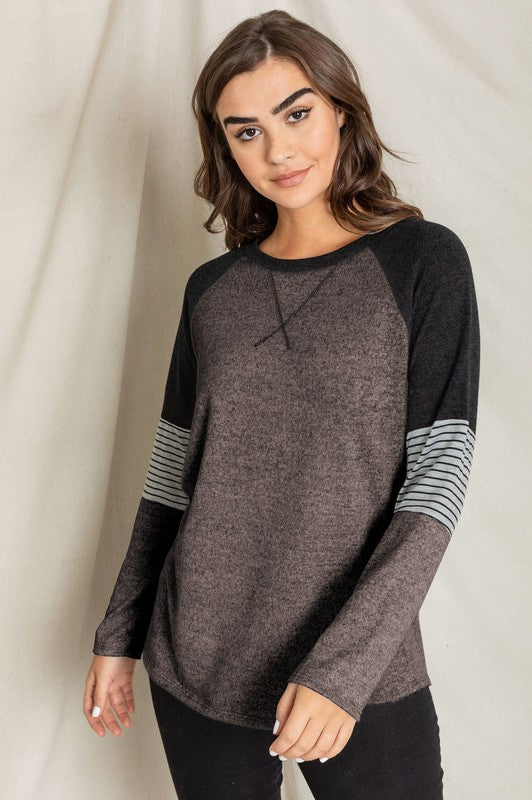 V-Stich Color Block Tunic