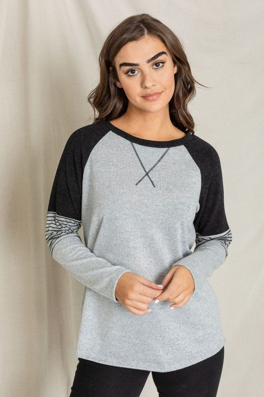 V-Stich Color Block Tunic