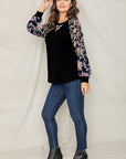 PLUS V-Stich Floral Raglan Sleeve