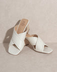 OASIS SOCIETY Jade - Strappy Stitched Sandal