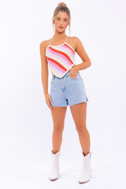 LE LIS Sleeveless Knit Cropped Top