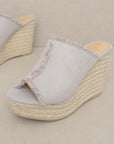 OASIS SOCIETY Bliss - Distressed Linen Wedge