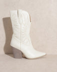 OASIS SOCIETY Emersyn - Starburst Embroidery Boots