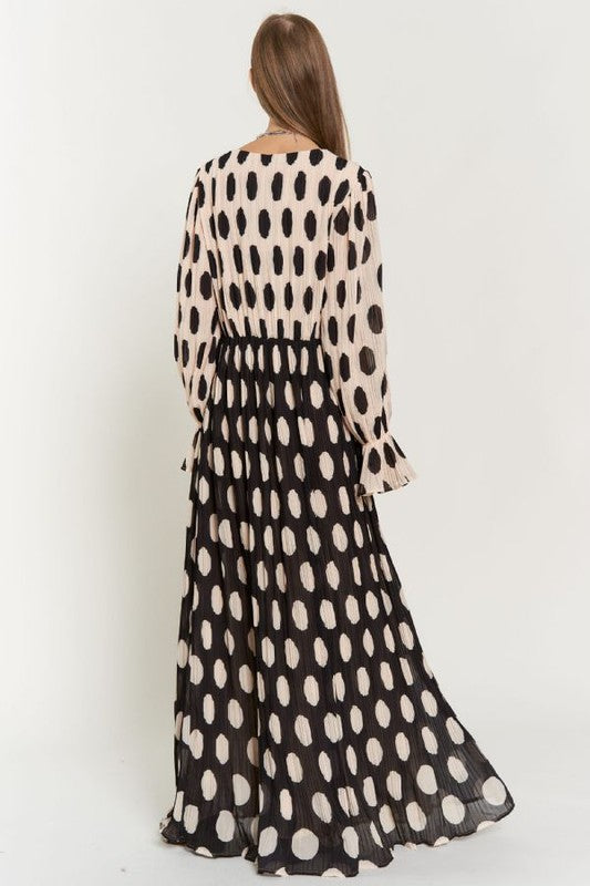 Davi &amp; Dani Polka Dot Ruffled Long Sleeve Pleated Maxi Dress