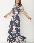 Plus Size Vintage Floral Maxi Dress With Pockets