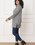 Plus Stripe V-Stich Tunic