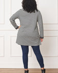 Plus Stripe V-Stich Tunic