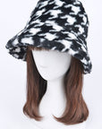 Houndstooth Print Faux Fur Bucket Hat