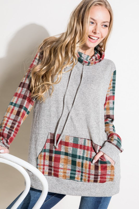 e Luna Plaid Mixed Turtle Neck Sweatshirt