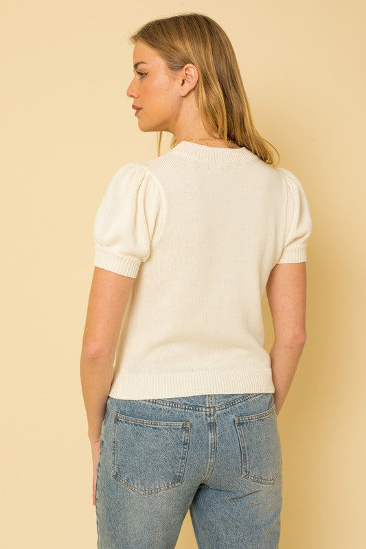 Gilli Hello Beautiful Short Sleeve Sweater Top