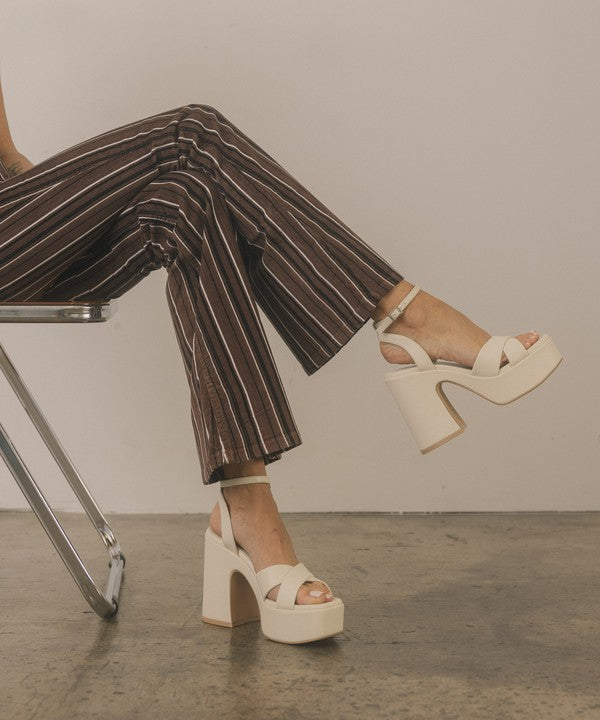 Oasis Society Norah - Chunky Platform Heel