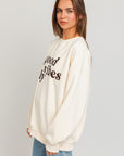 Le Lis Letter Embroidery Oversized Sweatshirt