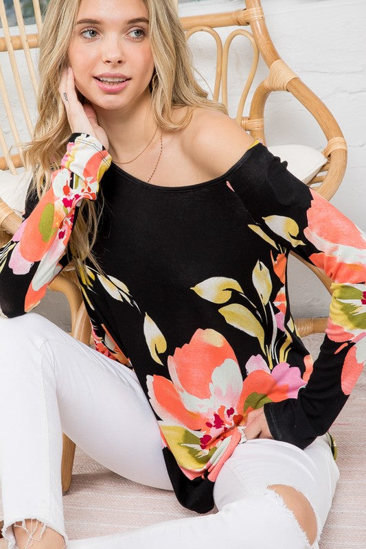 e Luna PLUS Floral One Shoulder Top