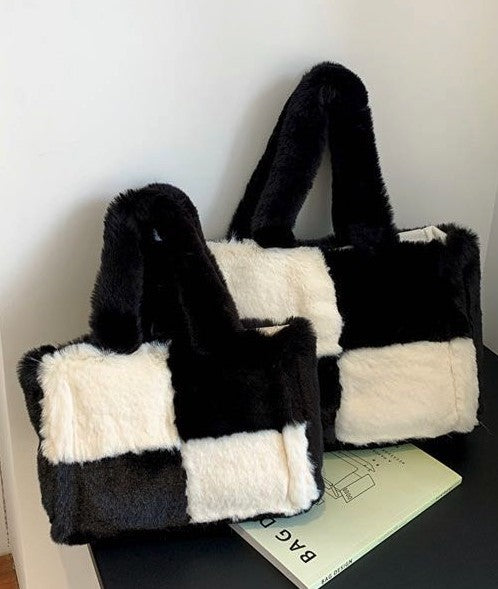 Miss Sparkling |Fuzzy Checkered Shoulder Bag